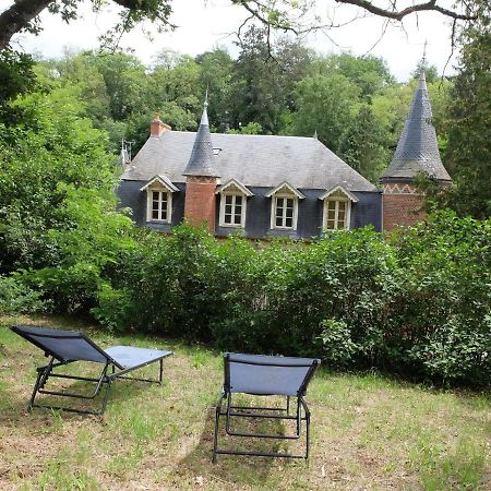 Le Petit Manoir Bed & Breakfast Evaux-les-Bains Bagian luar foto