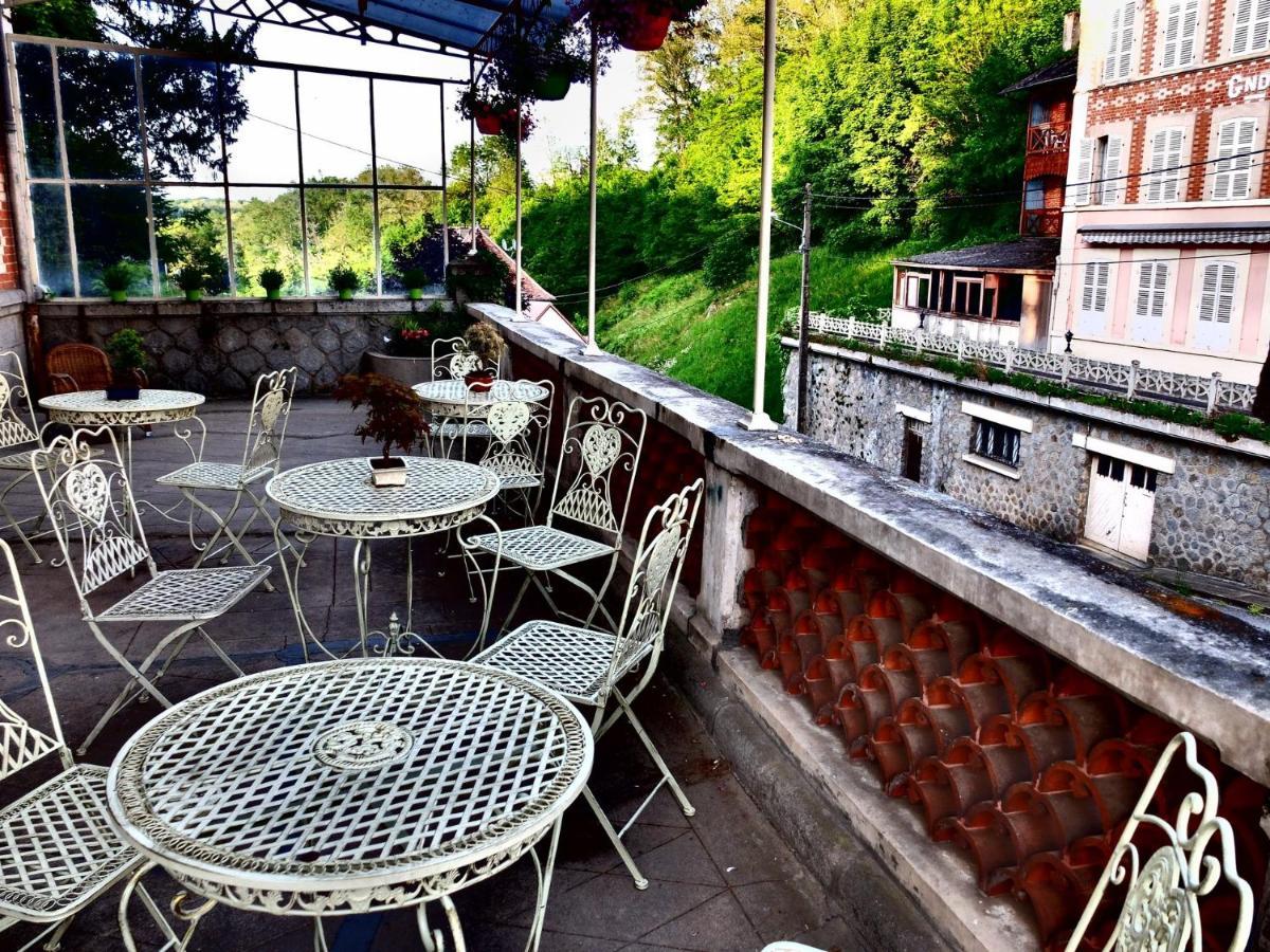 Le Petit Manoir Bed & Breakfast Evaux-les-Bains Bagian luar foto